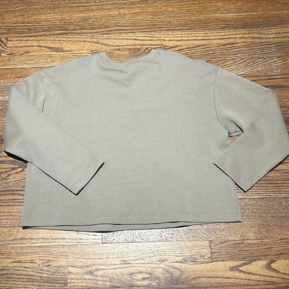 Lightweight Sweater Beige Top Crew Neck Cropped - Picture 4 of 4